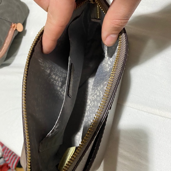 Kate spade over the shoulder bag - Picture 5 of 5